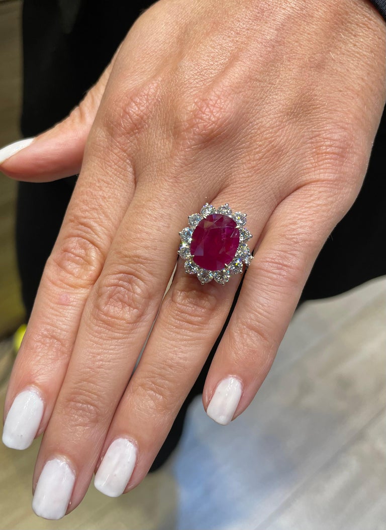 https://a.1stdibscdn.com/6-carat-burma-ruby-and-diamond-ring-for-sale-picture-9/j_415/j_188492521680713492401/8098B437_2172_4CA0_9042_0C81BEE2C6BD_master.jpeg?width=768
