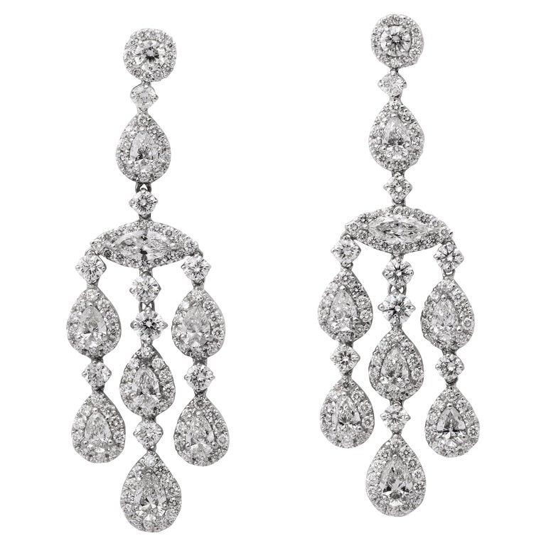 https://a.1stdibscdn.com/diamond-chandelier-earrings-for-sale/1121189/j_103217521600992785222/10321752_master.jpg?width=768
