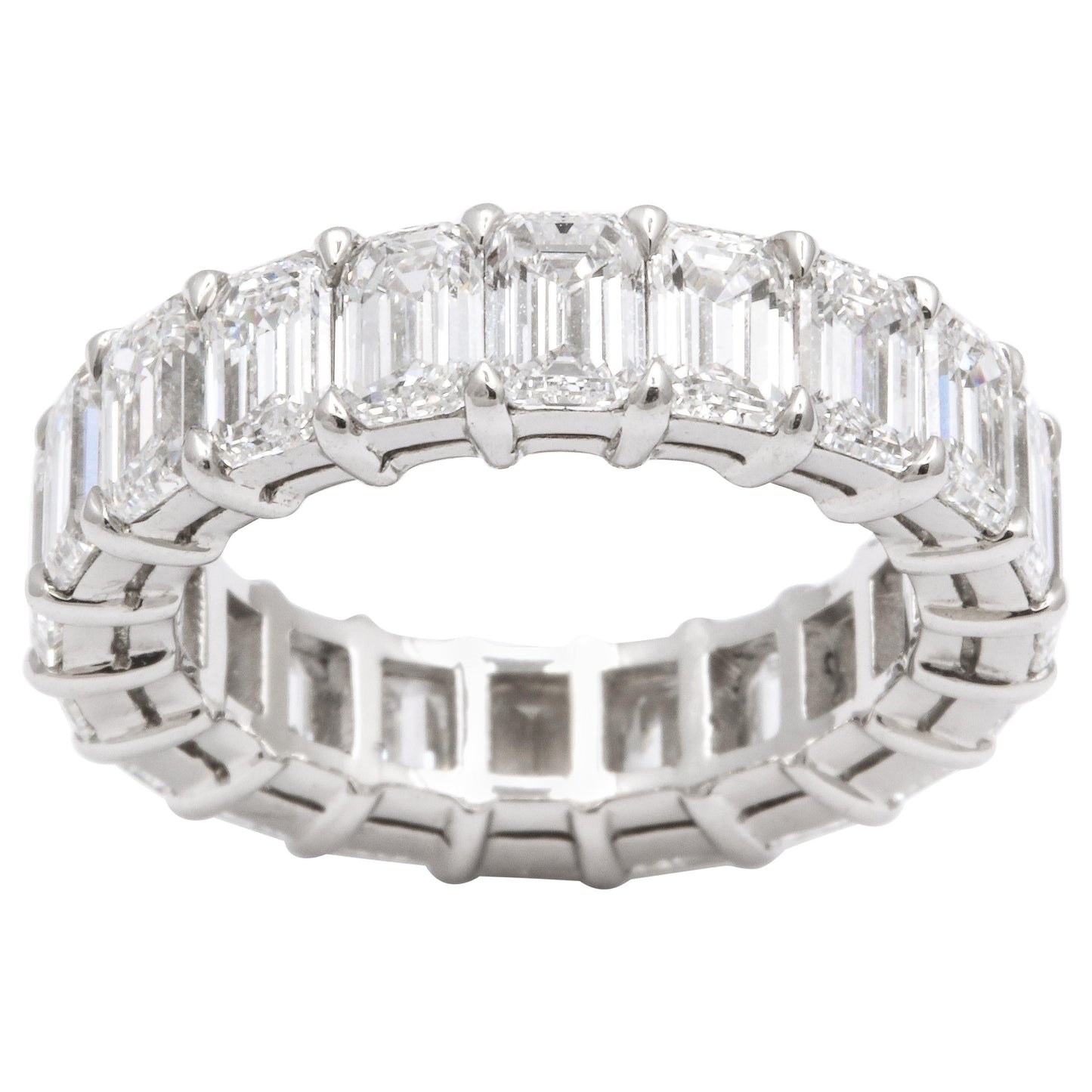 https://a.1stdibscdn.com/emerald-cut-diamond-eternity-band-for-sale/1121189/j_103217621603982379610/10321762_master.jpg