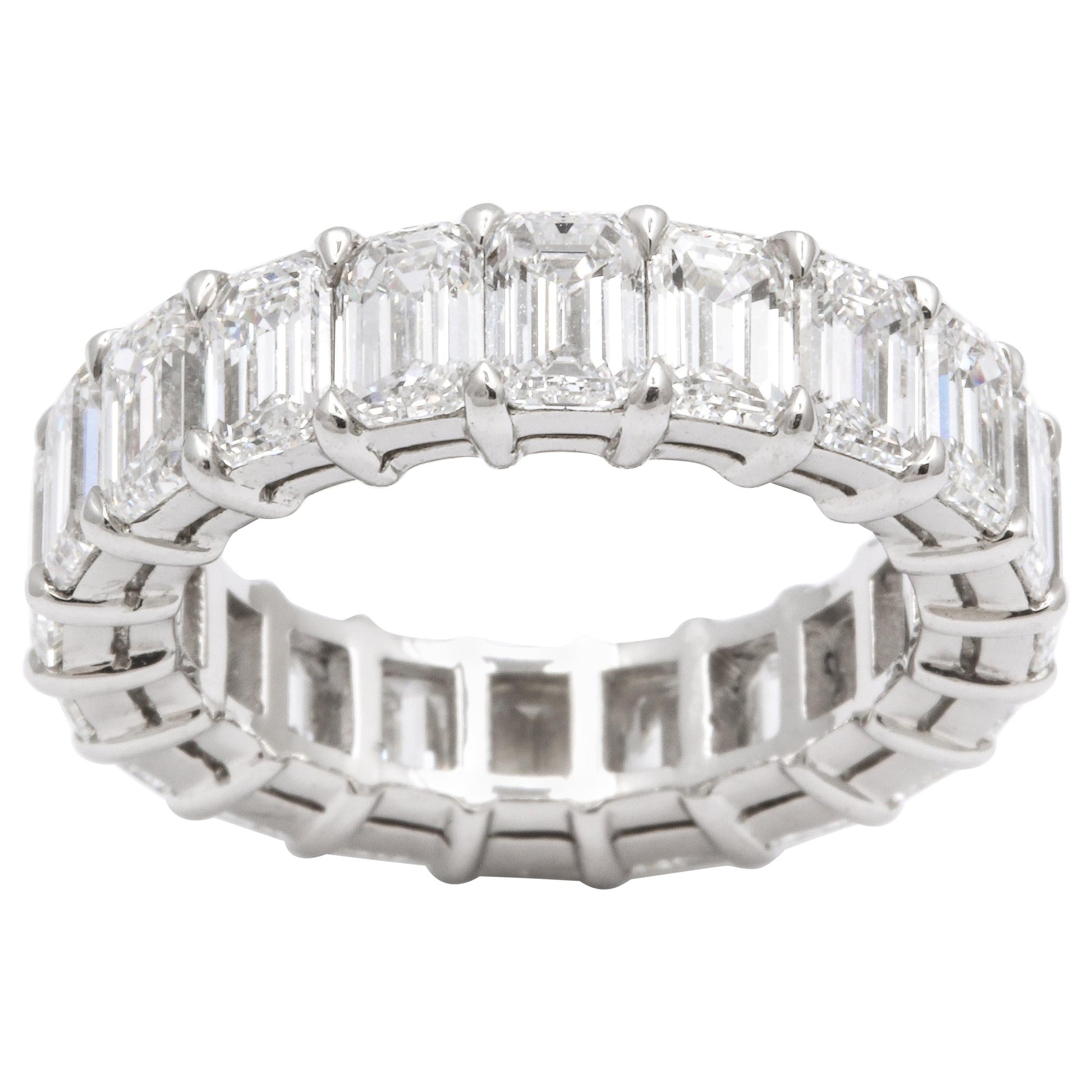 https://a.1stdibscdn.com/emerald-cut-diamond-eternity-band-for-sale/1121189/j_103217621603982379610/10321762_master.jpg