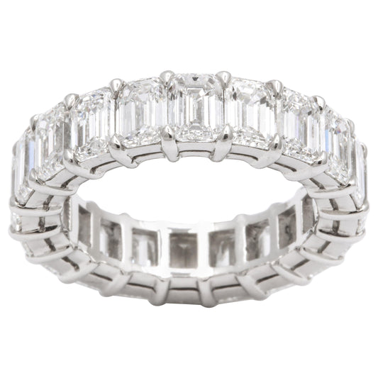 https://a.1stdibscdn.com/emerald-cut-diamond-eternity-band-for-sale/1121189/j_103217621603982379610/10321762_master.jpg
