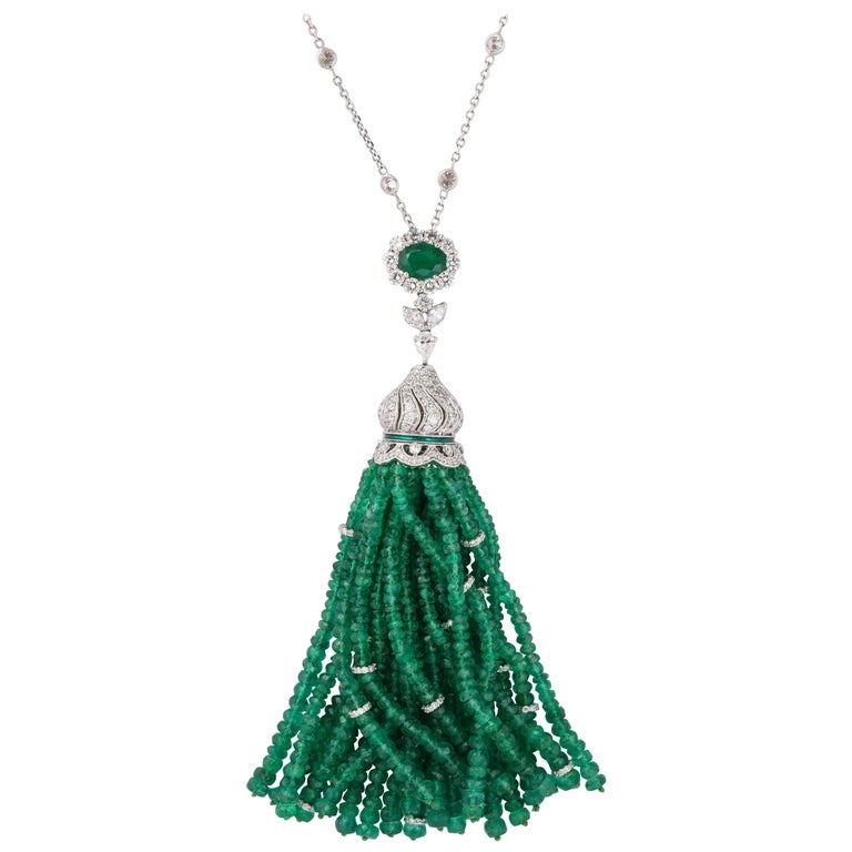 https://a.1stdibscdn.com/emerald-and-diamond-tassel-necklace-for-sale/1121189/j_108558121606896861911/10855812_master.jpg?width=768