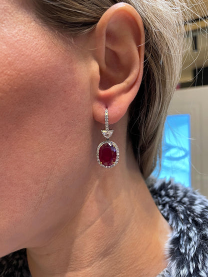 https://a.1stdibscdn.com/ruby-and-diamond-drop-dangle-earrings-for-sale-picture-8/j_415/j_18065072/10E8D743_9208_4EBE_B5A4_1672612900679_master.jpeg