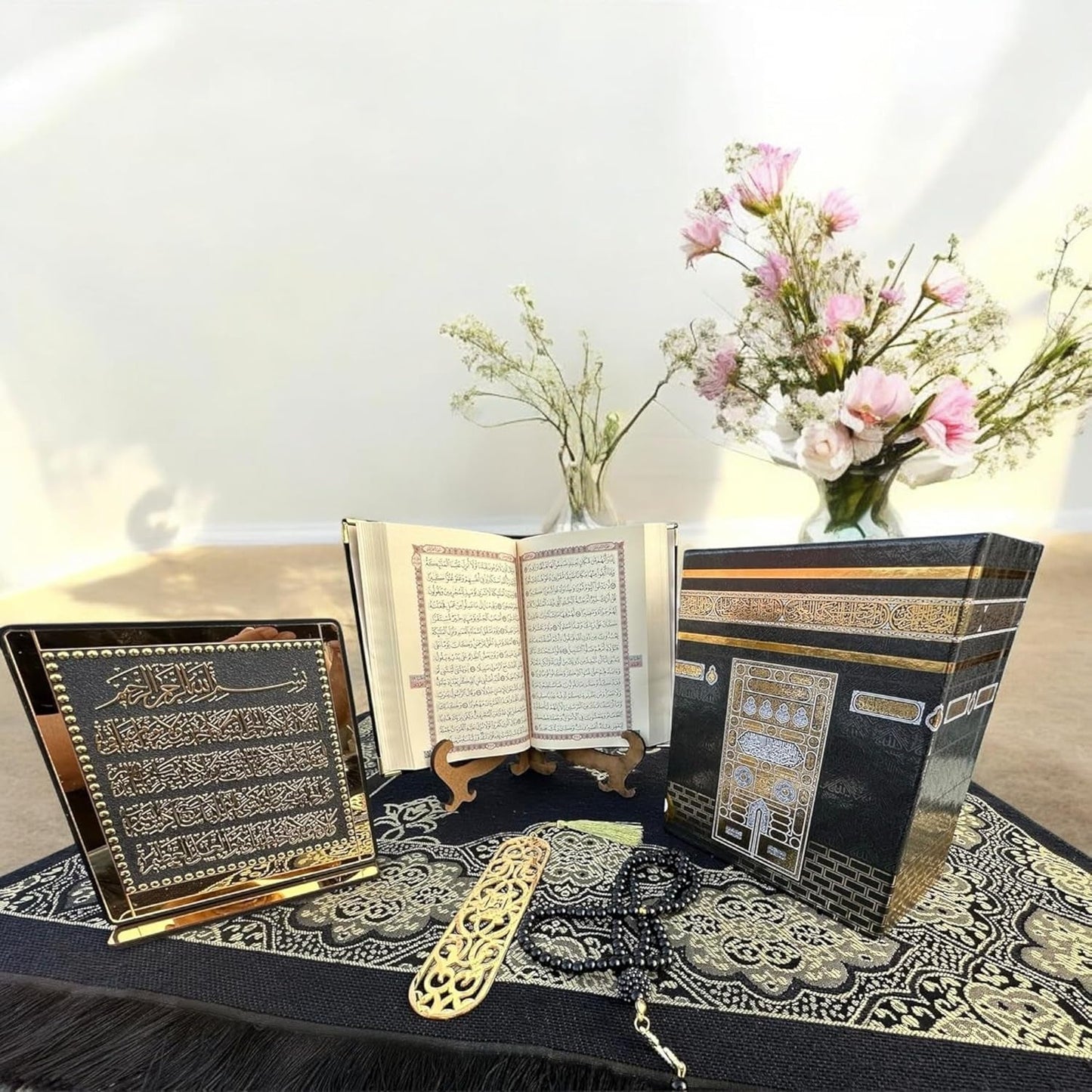 Muslim Prayer Rug, Islamic Gift Set, Velvet Full Arabic Quran, Elegant Kaaba Design Box, Ayat El Kursi Table Top, Prayer Beads, Bookmark, Janamaz, Salah Mat (KAABA)