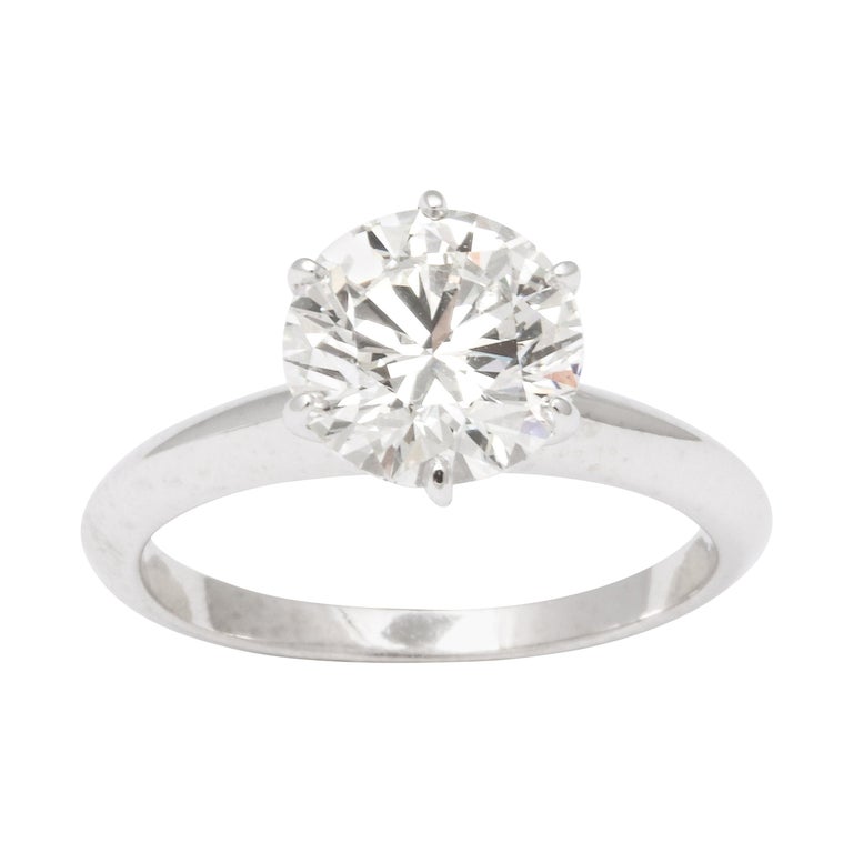 https://a.1stdibscdn.com/tiffany-co-solitaire-engagement-ring-for-sale/1121189/j_120121321618595767883/12012132_master.jpg?width=768