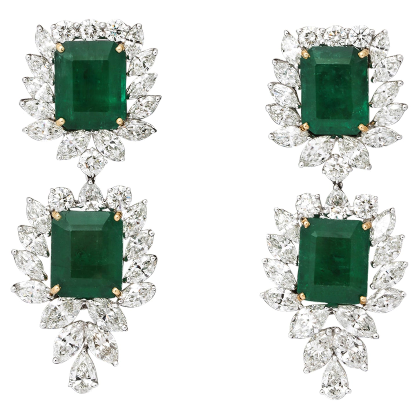 https://a.1stdibscdn.com/emerald-and-diamond-drop-earrings-for-sale/1121189/j_124611121627116058375/12461112_master.jpg