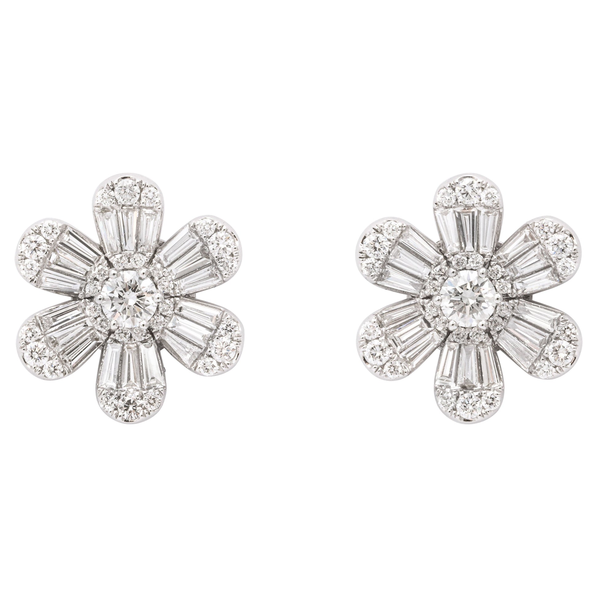 https://a.1stdibscdn.com/diamond-flower-earrings-for-sale/j_415/j_261533121746538631873/13202482_datamatics.jpg