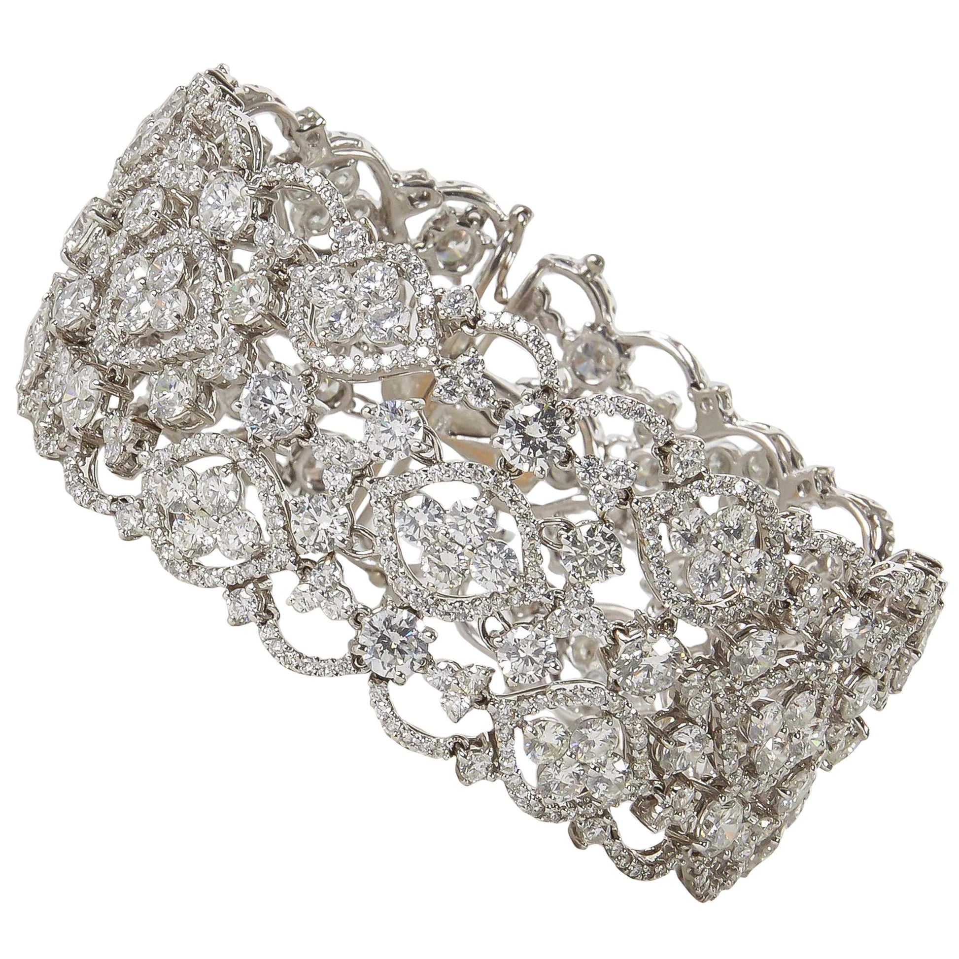 https://a.1stdibscdn.com/diamond-lace-bracelet-for-sale/1121189/j_19198931601085096887/1919893_master.jpg