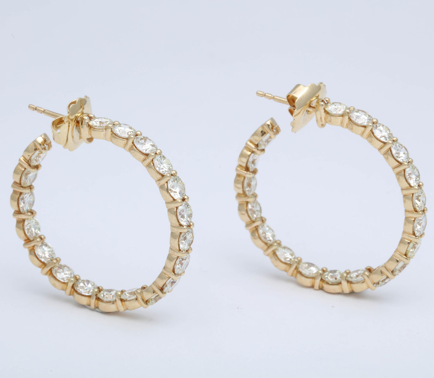 https://a.1stdibscdn.com/yellow-gold-diamond-hoops-for-sale-picture-2/0/j_48413831535730199005/1_main-8_master.jpg