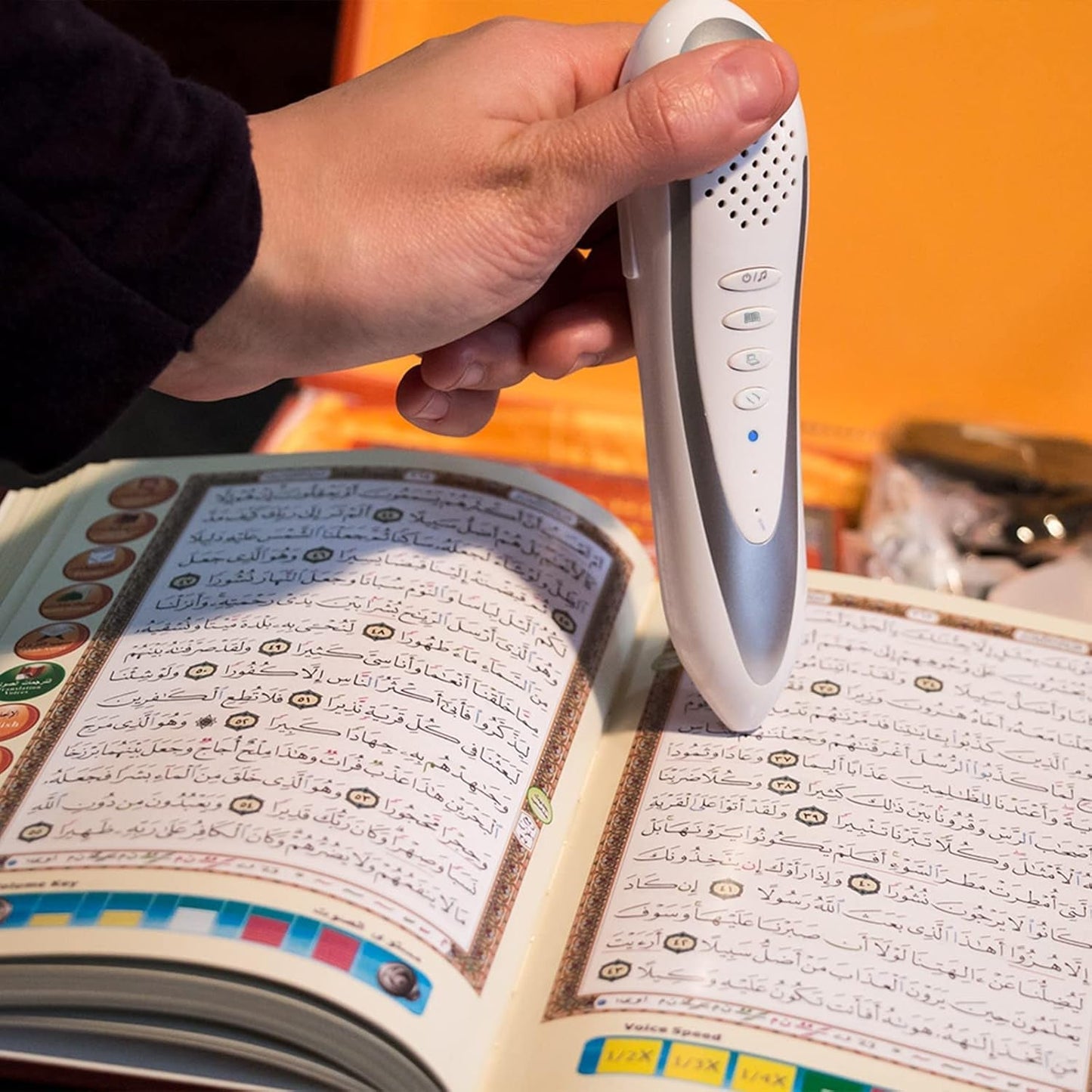 16G Quran Pen, Digital Pen Talking Reader Rechargeable Quran Book Reader with Multilingual 25 Reciters, Aluminium Box Packaging, Muslims Gift Ramadan Gift