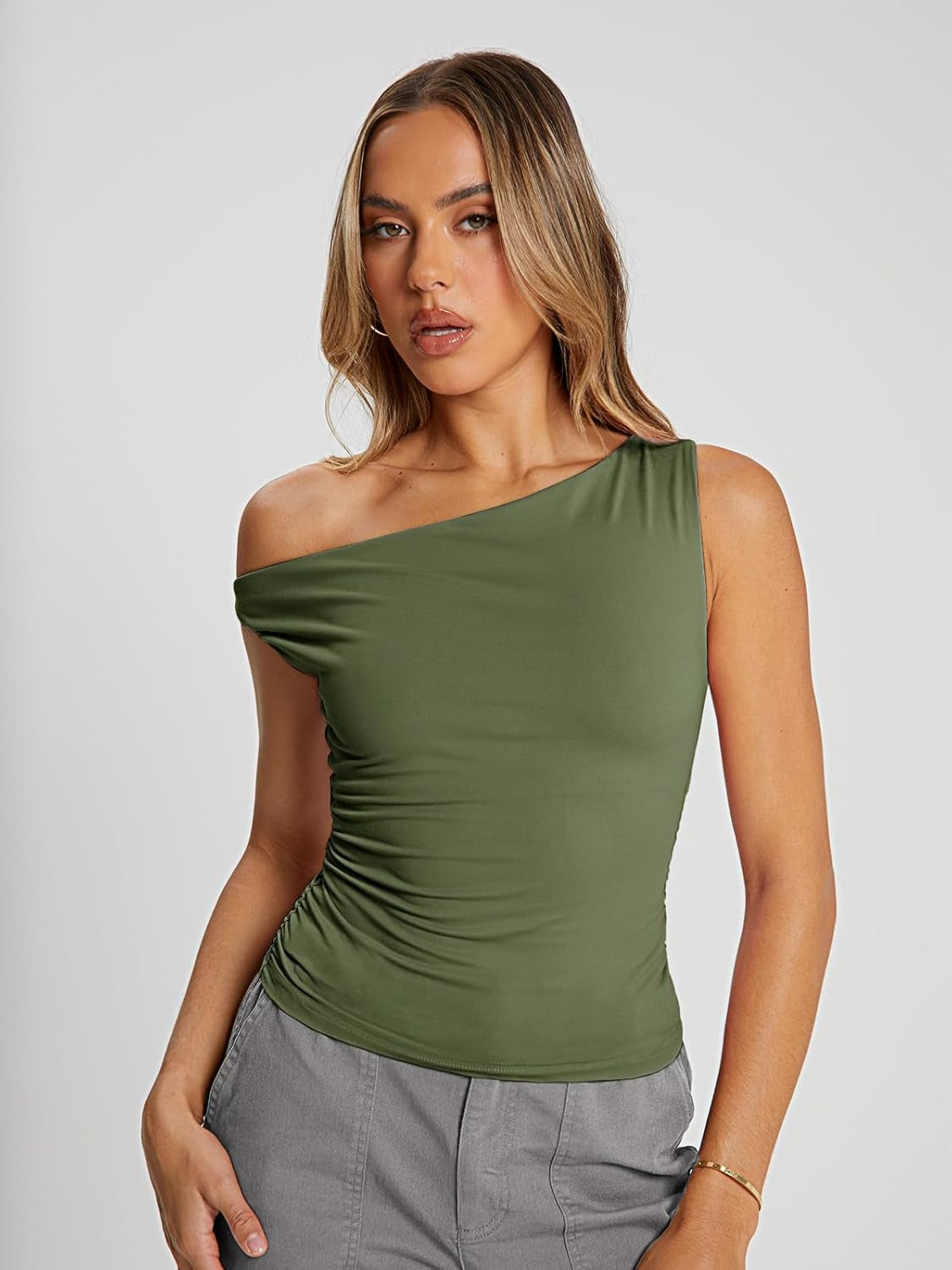 Womens Summer Tops Spring T Shirts Crop Tank Top Fashion Clothes Workout Gym Beach Vacation Outfits 2025