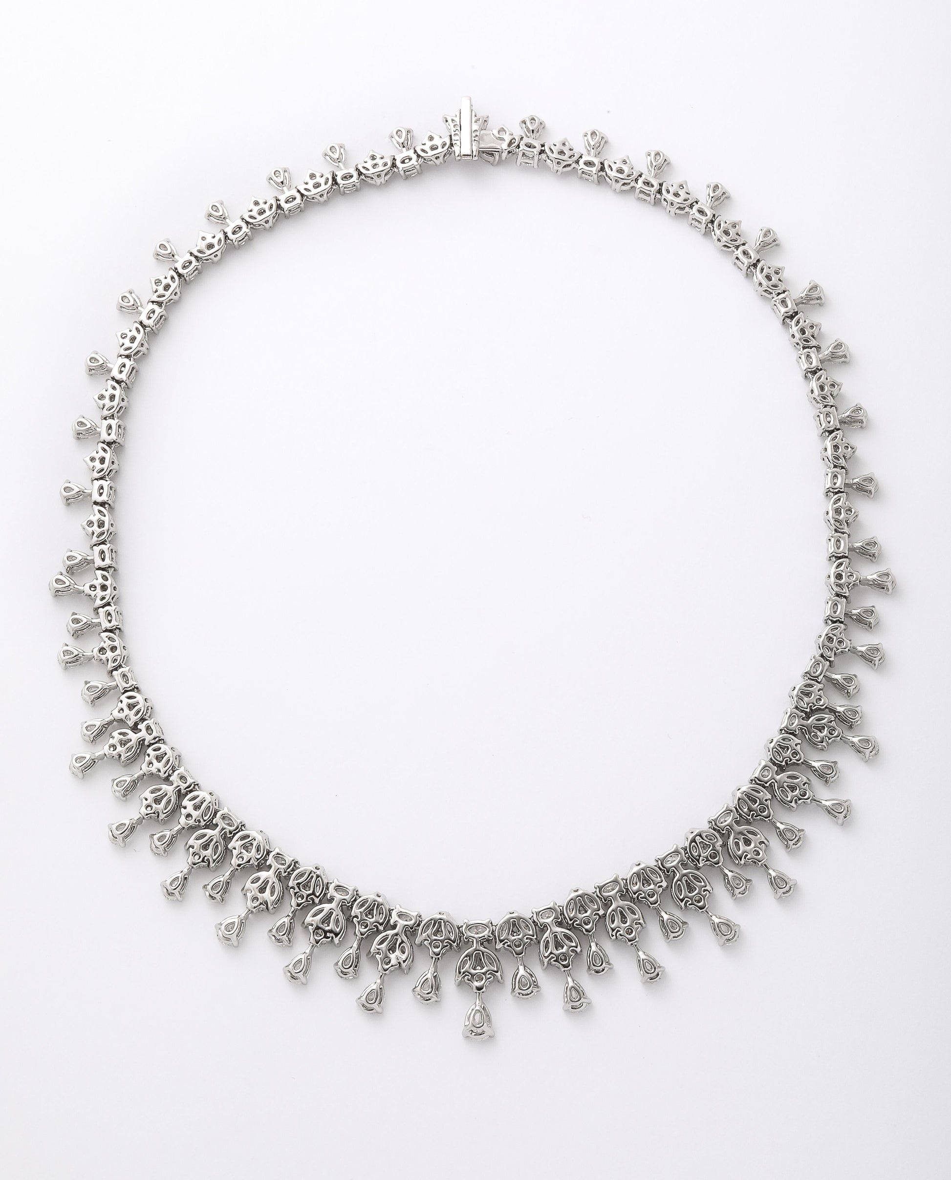 https://a.1stdibscdn.com/diamond-necklace-for-sale-picture-9/j_415/j_229930321717079673216/2P6A1572_master.jpg