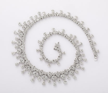 https://a.1stdibscdn.com/diamond-necklace-for-sale-picture-10/j_415/j_229930321717079673125/2P6A1573_master.jpg
