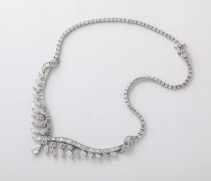 https://a.1stdibscdn.com/diamond-necklace-for-sale-picture-10/j_415/j_262308021747143465353/2P6A1596_master.jpg?width=768