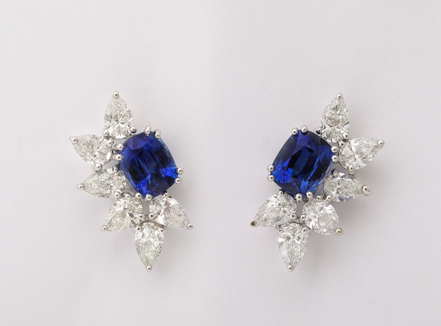 https://a.1stdibscdn.com/sapphire-and-diamond-earrings-for-sale-picture-6/j_415/j_237617821723470697788/2P6A2217_master.jpg