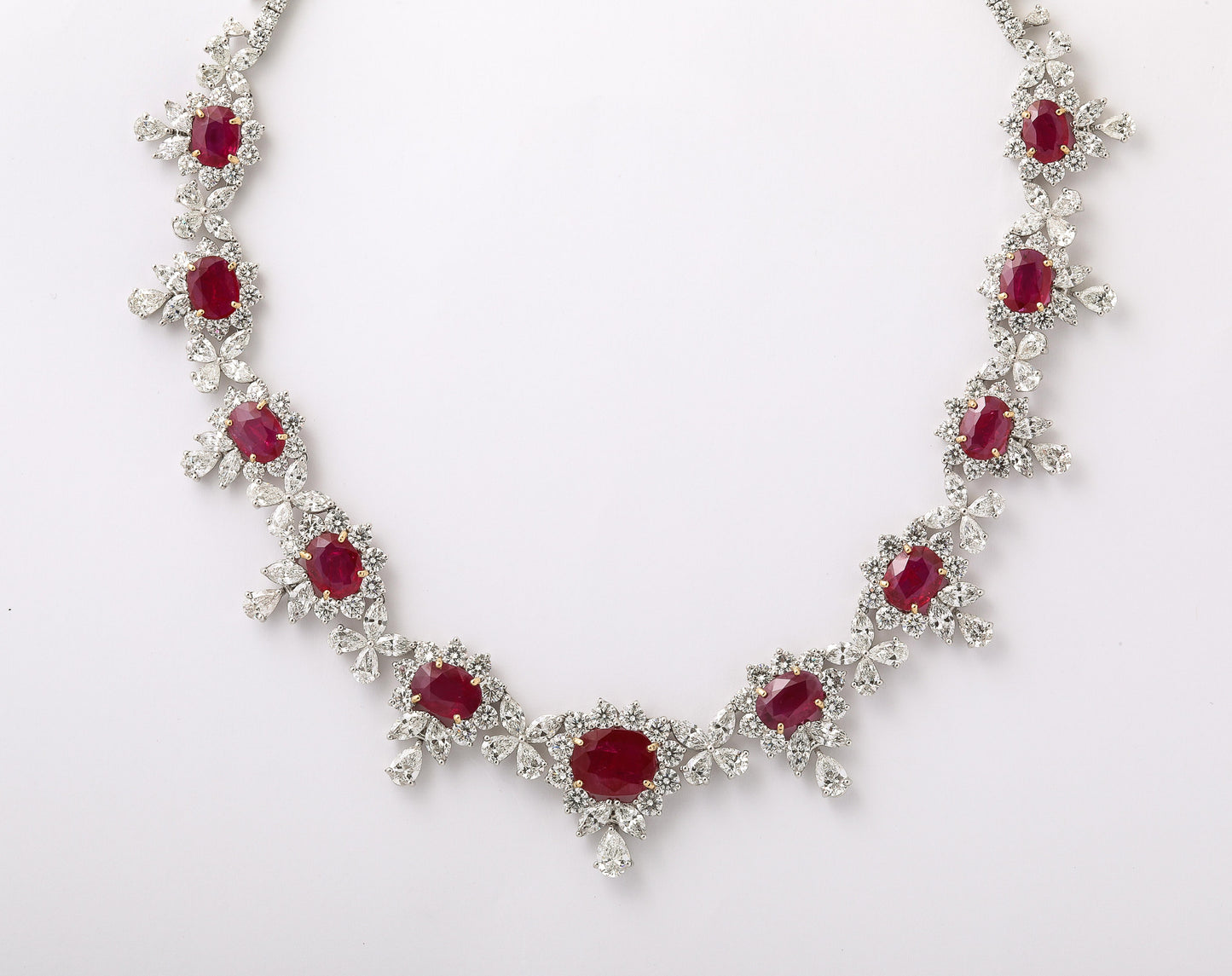 https://a.1stdibscdn.com/ruby-and-diamond-necklace-for-sale-picture-2/j_415/j_251585921737045077544/2P6A2286_master.jpg