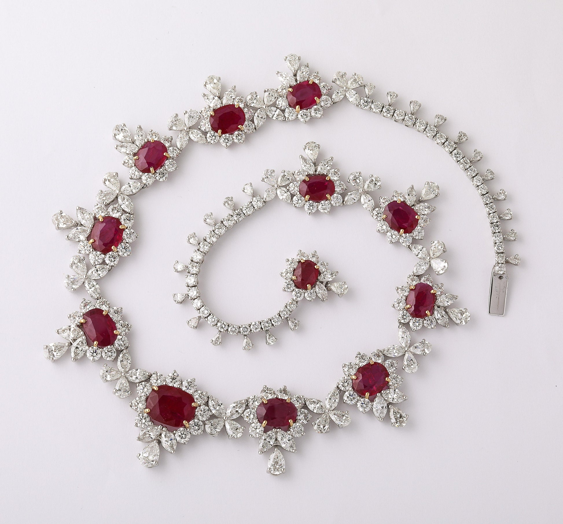 https://a.1stdibscdn.com/ruby-and-diamond-necklace-for-sale-picture-6/j_415/j_251585921737045077135/2P6A2298_master.jpg