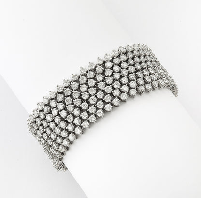 https://a.1stdibscdn.com/diamond-bracelet-for-sale-picture-4/j_415/j_278656221763050912242/2P6A4378_master.jpg
