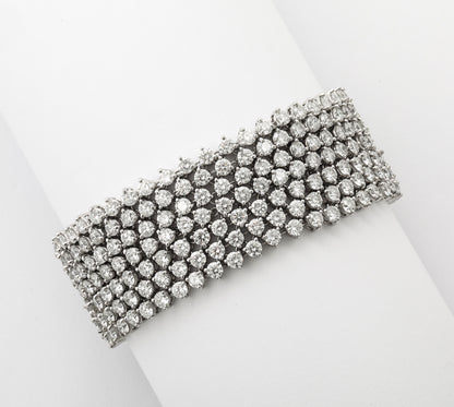 https://a.1stdibscdn.com/diamond-bracelet-for-sale-picture-5/j_415/j_278656221763050913798/2P6A4380_master.jpg