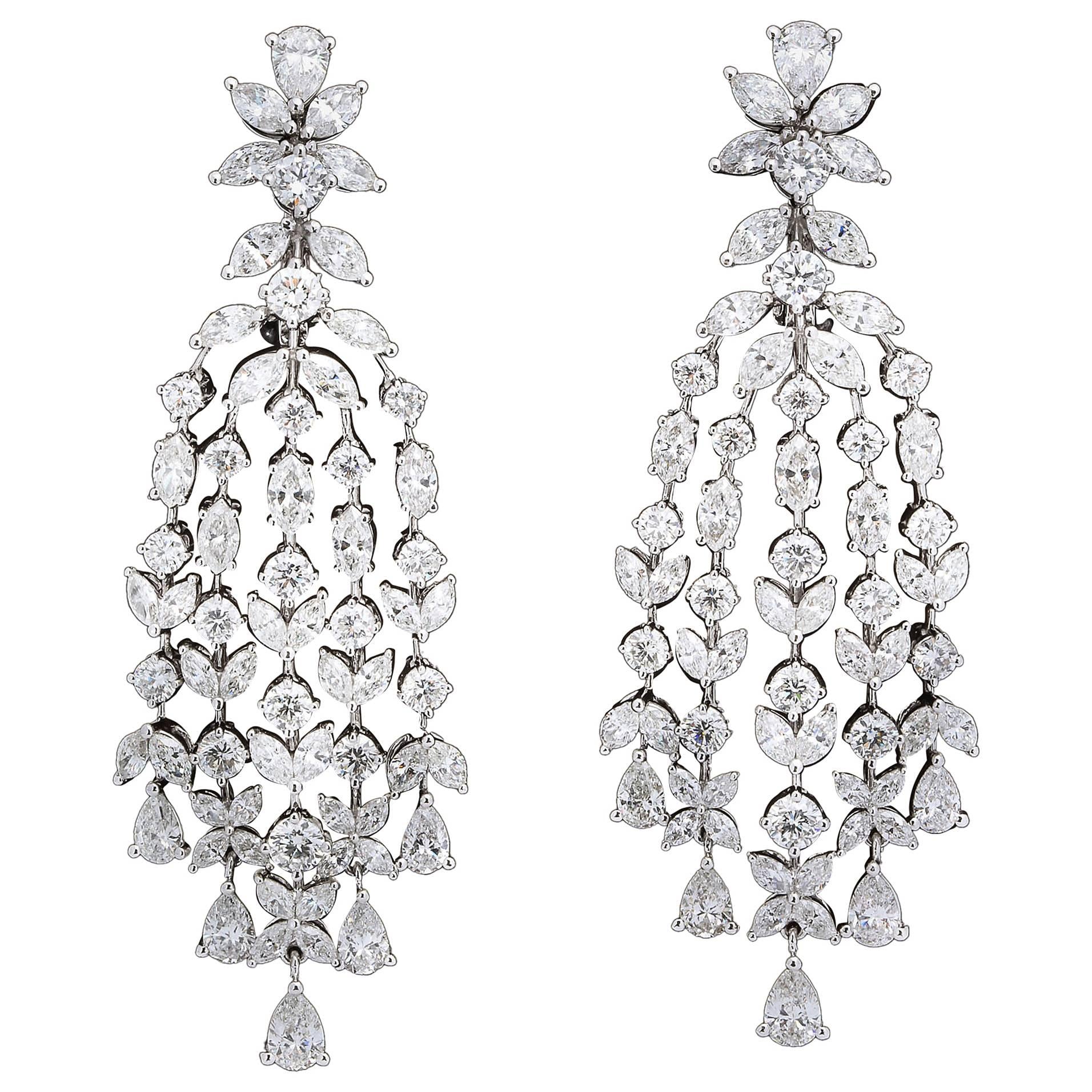 https://a.1stdibscdn.com/diamond-chandelier-dangle-earrings-for-sale/1121189/j_39735411521639256761/3973541_master.jpg