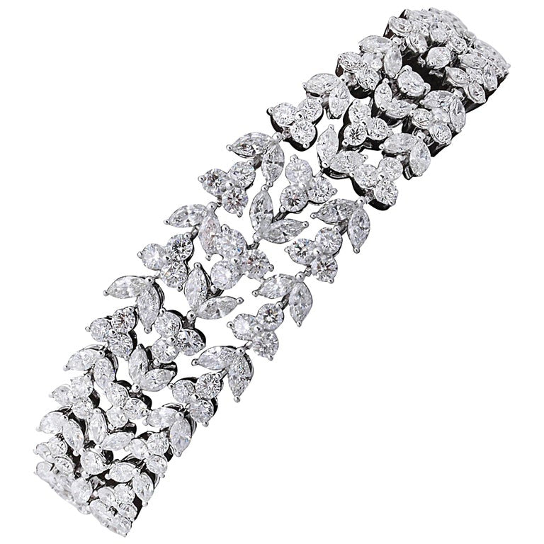 https://a.1stdibscdn.com/stunning-diamond-bracelet-for-sale/1121189/j_45217331532145958858/4521733_master.jpg?width=768