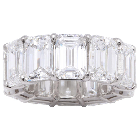 https://a.1stdibscdn.com/emerald-cut-diamond-eternity-band-gia-certified-1851-carat-for-sale/1121189/j_57882121548860985345/5788212_master.jpg