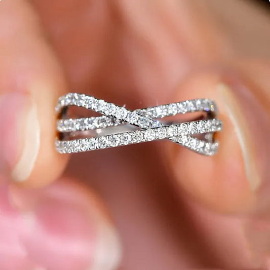 Women's Fashion 925 Sterling Silver Twisted White Sapphire Ring Elegant Female Bride Proposal Engagement Wedding Diamond Rings for Women Bride Jewelry Party Gift