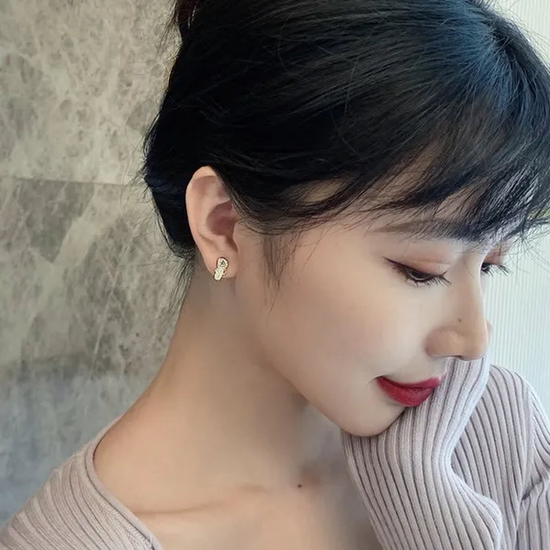 2021 Woman New Creative Mini Shoes Gold Stud Earrings Fashion Jewelry