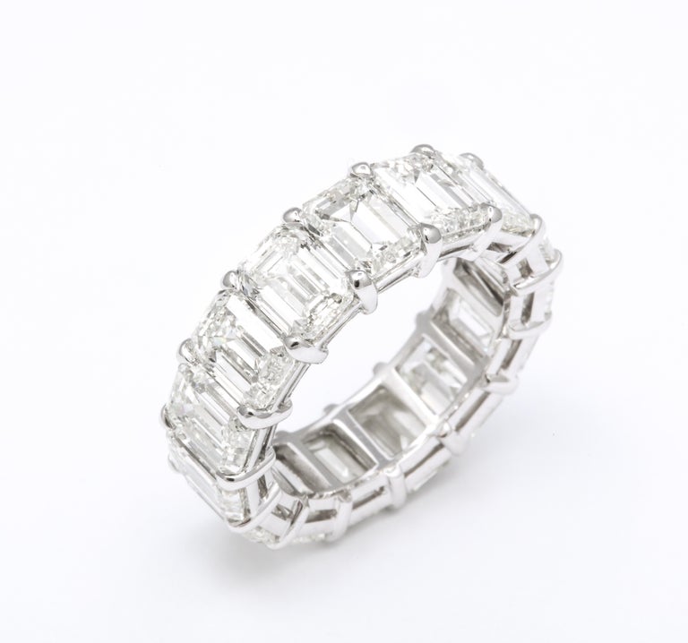 https://a.1stdibscdn.com/13-carat-emerald-cut-diamond-eternity-band-for-sale-picture-4/j_415/j_124610321622814945372/6R1A0370_master.jpg?width=768