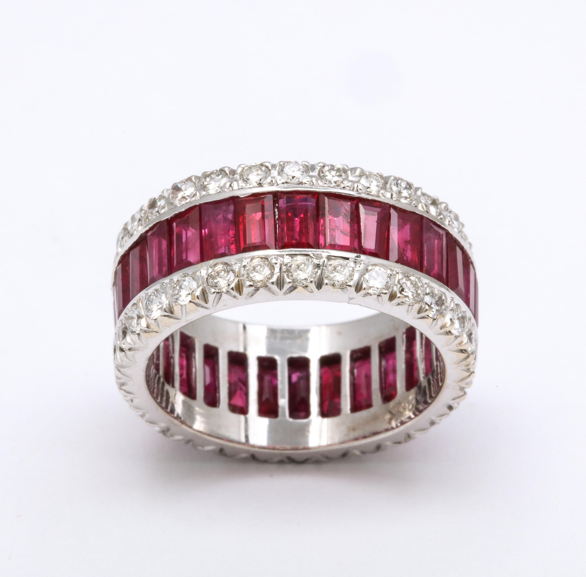 https://a.1stdibscdn.com/baguette-ruby-and-diamond-band-for-sale-picture-6/j_415/j_124610621622815249565/6R1A0419_master.jpg