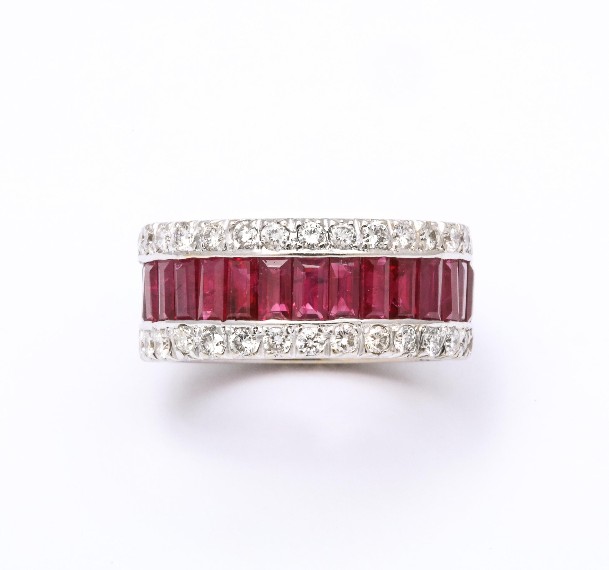 https://a.1stdibscdn.com/baguette-ruby-and-diamond-band-for-sale-picture-8/j_415/j_124610621622815254566/6R1A0421_master.jpg