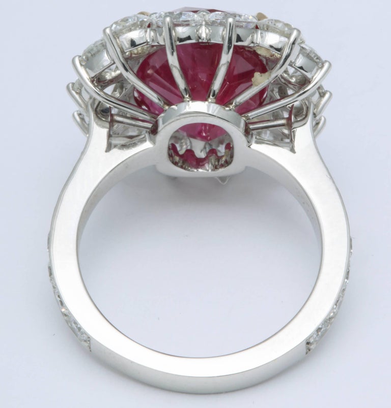 https://a.1stdibscdn.com/10-carat-ruby-and-diamond-cocktail-ring-for-sale-picture-5/0/j_41520731523637135980/6R1A2634_master.jpg?width=768