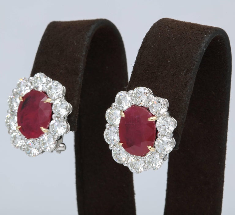 https://a.1stdibscdn.com/ruby-and-diamond-earrings-for-sale-picture-3/archivesE/upload/0/j_41521131523637186393/6R1A2659_master.jpg?width=768