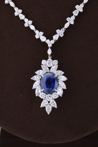 https://a.1stdibscdn.com/vivid-blue-ceylon-sapphire-and-diamond-pendant-necklace-for-sale-picture-4/0/j_56032021544653092400/6R1A3349_master.jpg