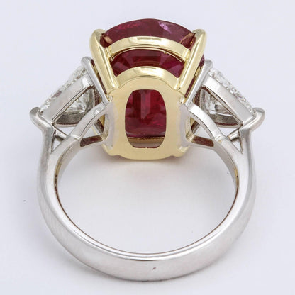 https://a.1stdibscdn.com/1150-carat-gia-certfied-ruby-ring-for-sale-picture-5/archivesE/upload/0/j_39735211520444491748/6R1A4039_master.jpg