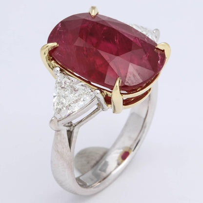 https://a.1stdibscdn.com/1150-carat-gia-certfied-ruby-ring-for-sale-picture-6/archivesE/upload/0/j_39735211520444492449/6R1A4040_master.jpg