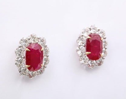 https://a.1stdibscdn.com/ruby-and-diamond-earrings-for-sale-picture-4/j_415/1576179020116/6R1A5061_master.jpg?width=768