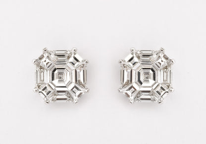 https://a.1stdibscdn.com/asscher-cut-stud-earrings-illusion-set-for-sale-picture-3/j_415/j_180651721672243246784/6R1A5311_master.jpg