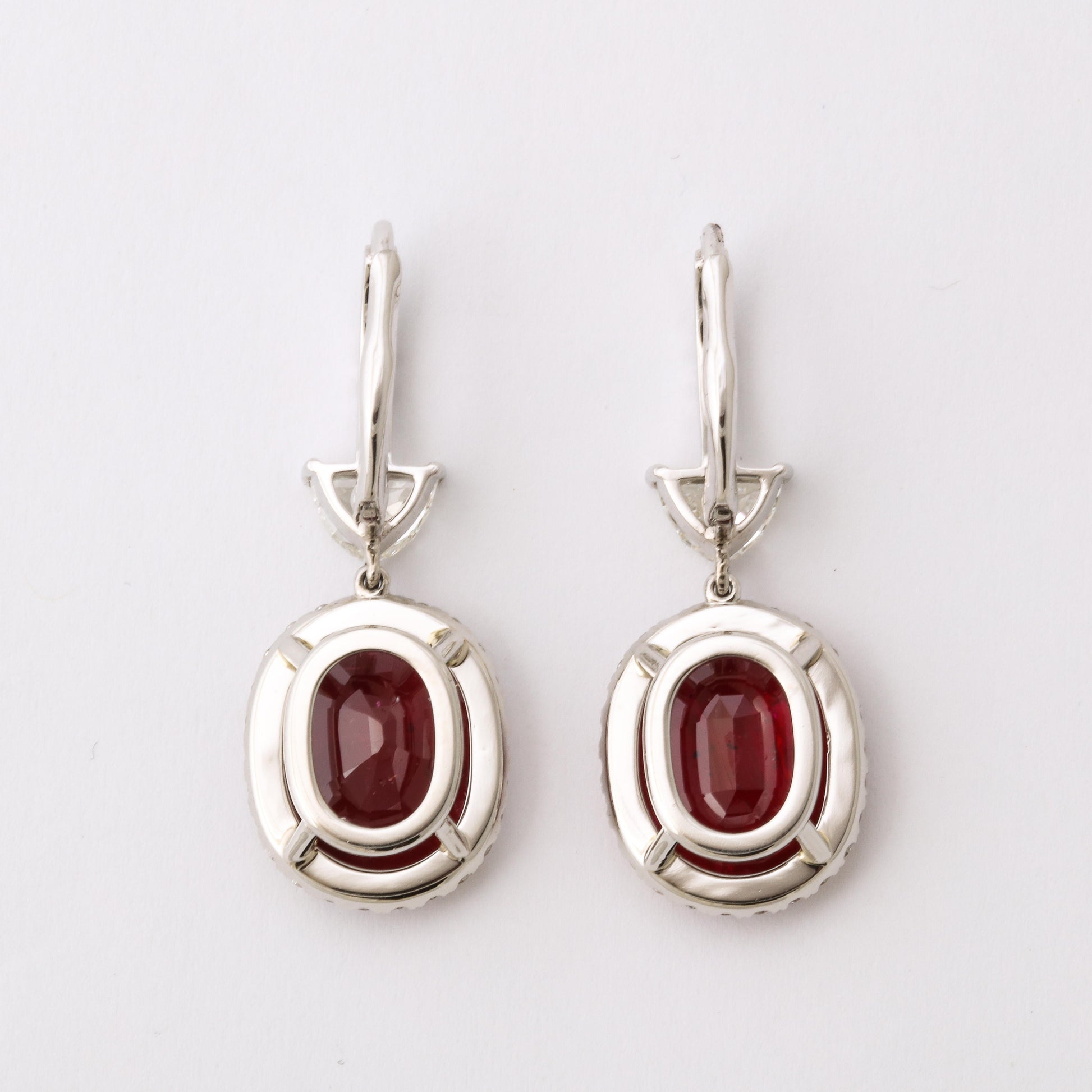 https://a.1stdibscdn.com/ruby-and-diamond-drop-dangle-earrings-for-sale-picture-7/j_415/j_180650721672242453895/6R1A5335_master.jpg