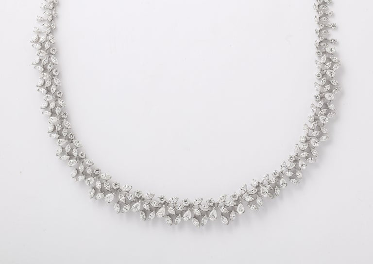 https://a.1stdibscdn.com/diamond-necklace-for-sale-picture-4/j_415/j_180729421672327269202/6R1A5381_master.jpg?width=768