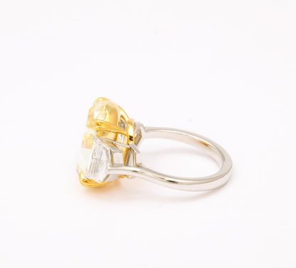 https://a.1stdibscdn.com/10-carat-fancy-yellow-diamond-ring-for-sale-picture-7/j_415/j_194448221685540807208/6R1A5468_master.jpg?width=768