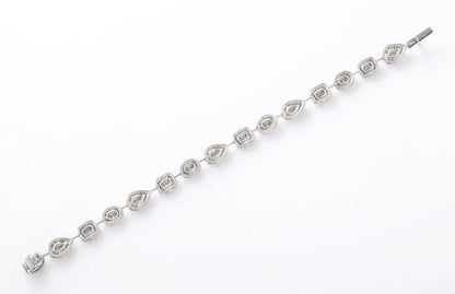 https://a.1stdibscdn.com/multi-shape-diamond-bracelet-for-sale-picture-3/j_415/j_192178321683552841802/6R1A5656_master.jpg?width=768