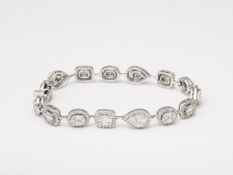 https://a.1stdibscdn.com/multi-shape-diamond-bracelet-for-sale-picture-7/j_415/j_192178321683552844938/6R1A5660_master.jpg?width=768