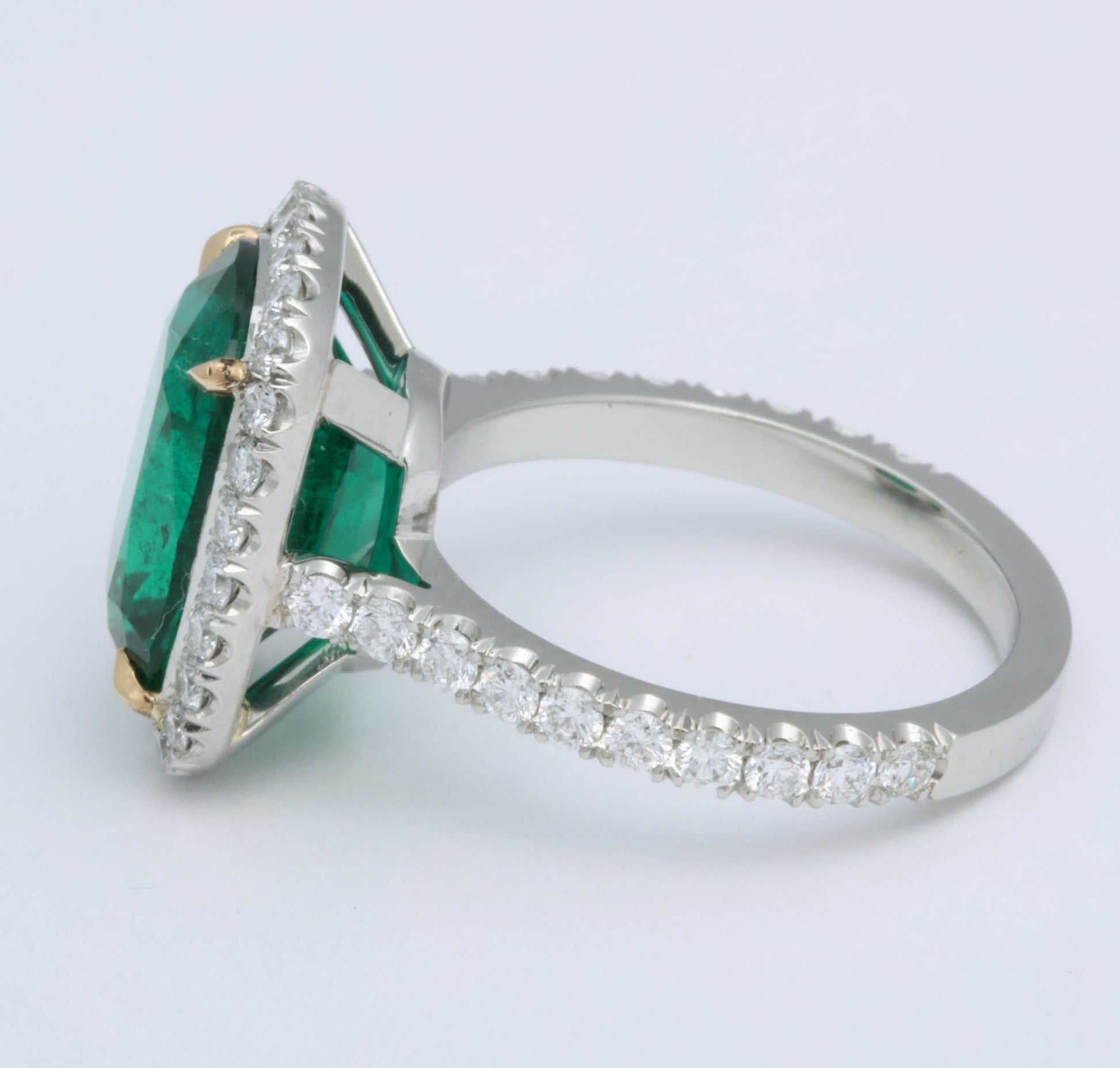 https://a.1stdibscdn.com/5-carat-green-emerald-cushion-cut-diamond-halo-ring-gia-certified-no-oil-for-sale-picture-4/0/j_48413131535730120395/6R1A5991_master.jpg