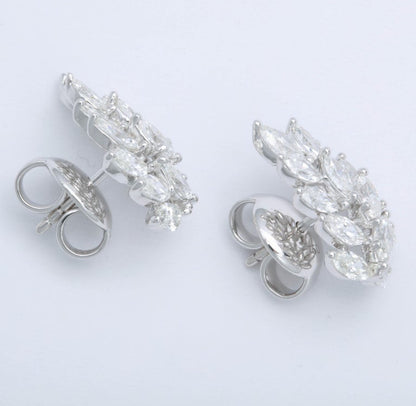 https://a.1stdibscdn.com/diamond-cluster-earring-cuffs-for-sale-picture-6/16156351/j_67519111559204005384/6R1A6040_master.jpg?width=768