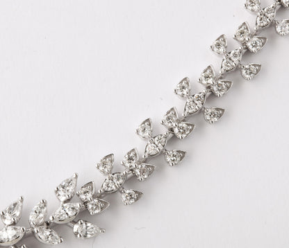 https://a.1stdibscdn.com/diamond-necklace-for-sale-picture-7/j_415/j_165036021658772115596/6R1A6044_master.jpg
