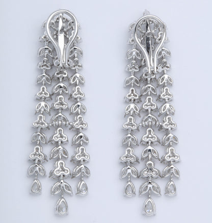 https://a.1stdibscdn.com/diamond-dangle-earrings-for-sale-picture-5/0/j_48414031535730222540/6R1A6062_master.jpg
