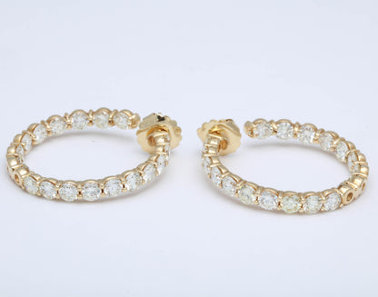 https://a.1stdibscdn.com/yellow-gold-diamond-hoops-for-sale-picture-7/0/j_48413831535730206570/6R1A6078_master.jpg