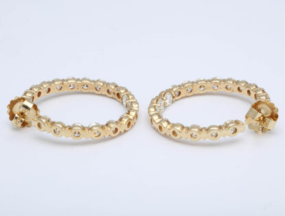 https://a.1stdibscdn.com/yellow-gold-diamond-hoops-for-sale-picture-8/0/j_48413831535730208561/6R1A6079_master.jpg
