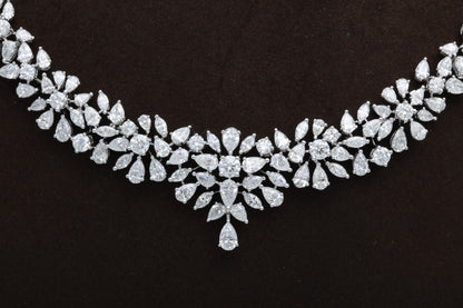 https://a.1stdibscdn.com/multi-shape-diamond-necklace-for-sale-picture-4/0/j_48413731535730188317/6R1A6091_master.jpg